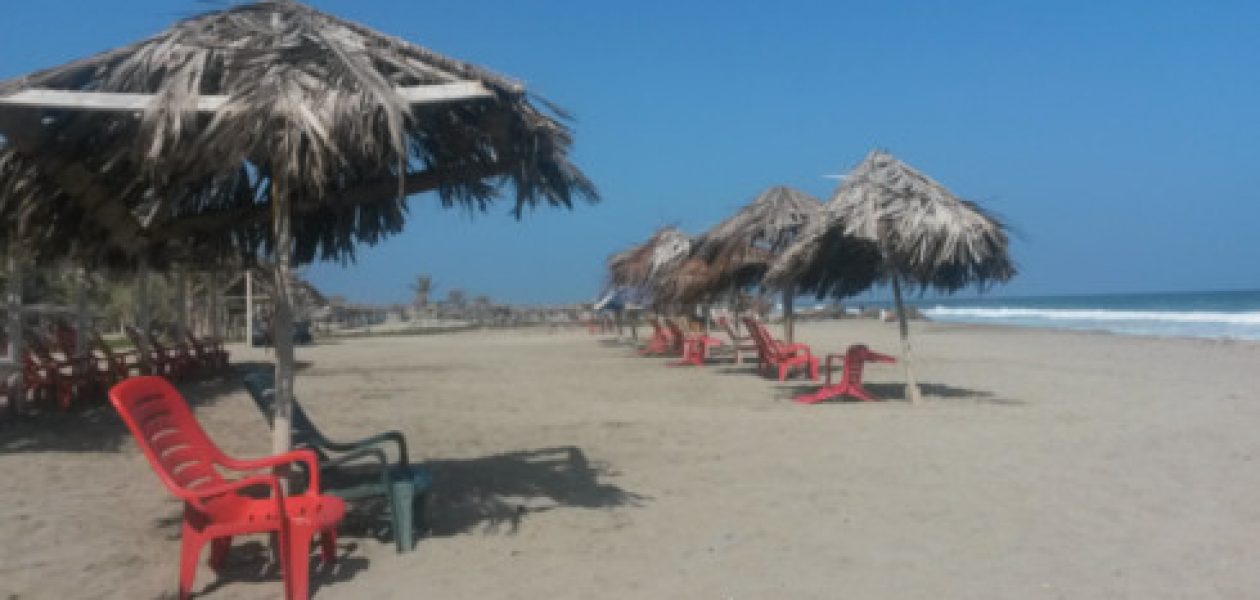 Playas de La Guaira lucen sin un alma este carnaval