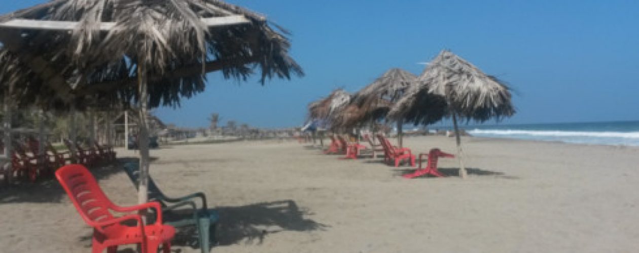 Playas de La Guaira lucen sin un alma este carnaval