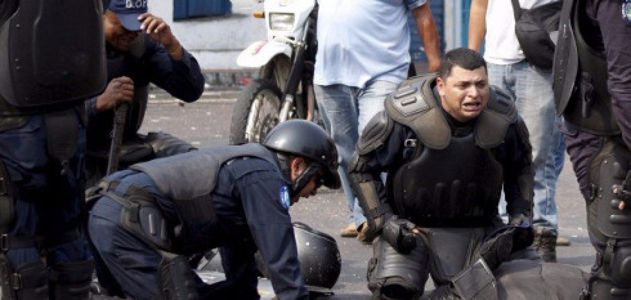 Responsables de asesinato de policías trasladados a Centro Penitenciario