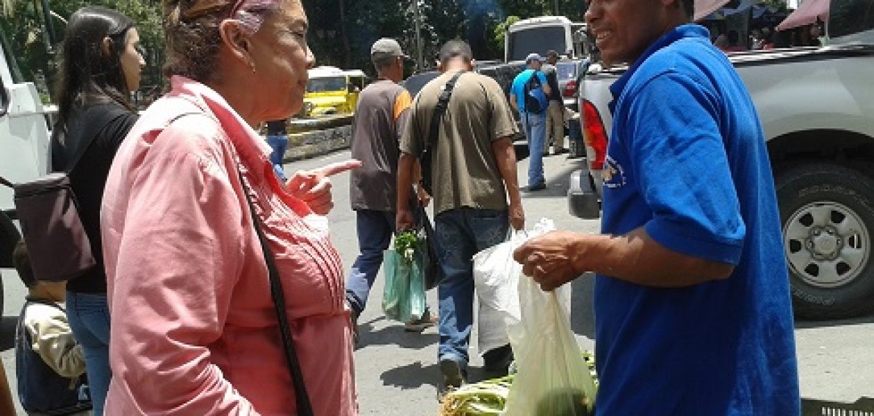 Policía de Los Teques matraquea a agricultores