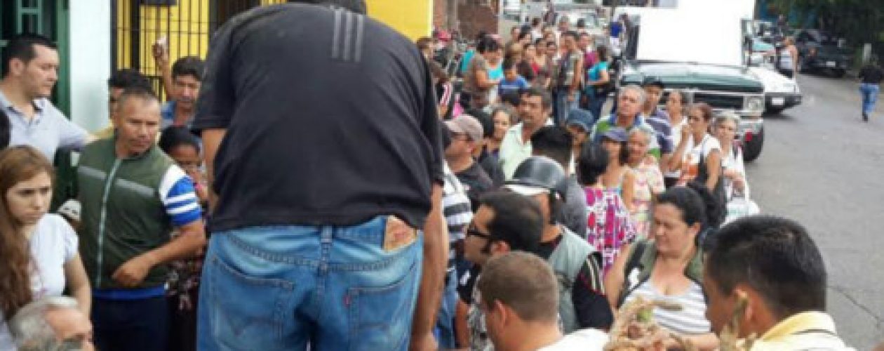 Precios justos llevan a la quiebra a comerciantes