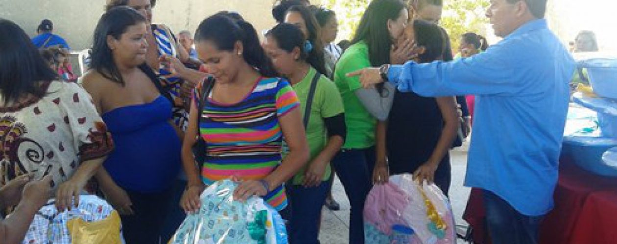 Por perder las elecciones el PSUV le negó la entrega de canastilla