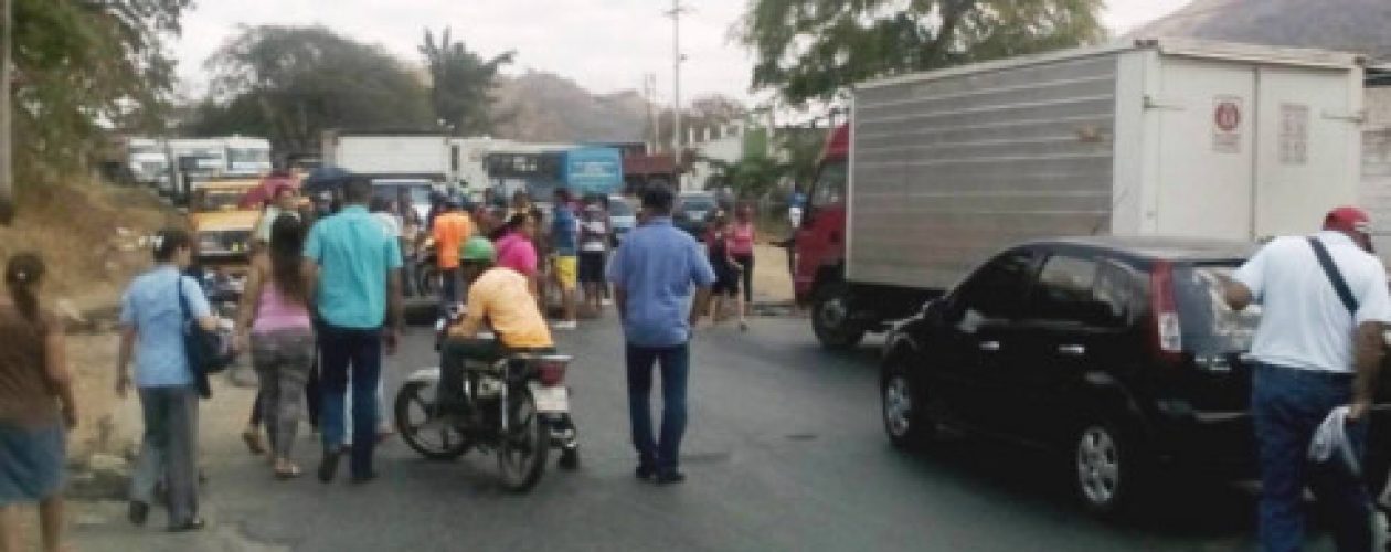 Protestas por racionamiento de agua encienden a Aragua