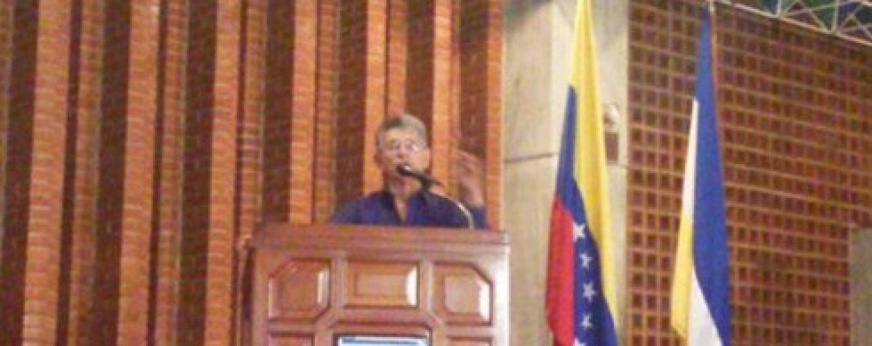 Ramos Allup a Maduro: Llevemos las enmiendas a consulta popular