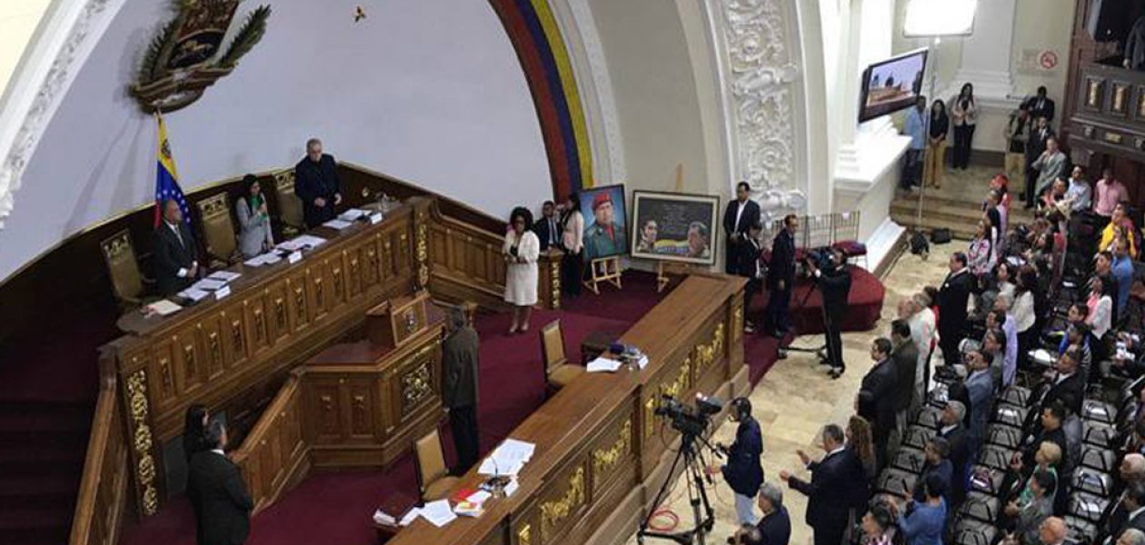 Realizarán referéndum aprobatorio para la nueva Constitución