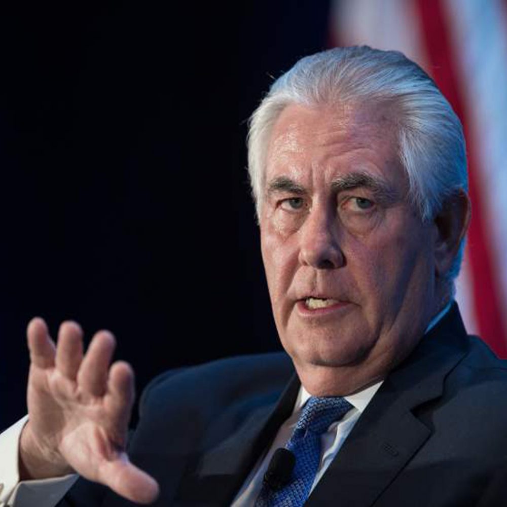 Tillerson y canciller argentino estudian sanciones petroleras a Venezuela