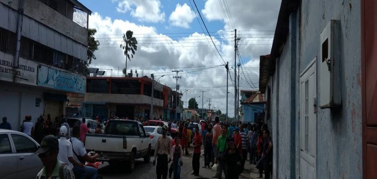 Saqueos en Barcelona y tensión en Puerto Ordaz