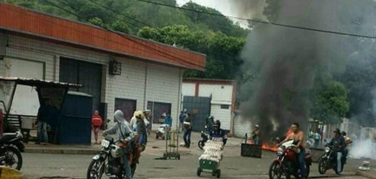 Saqueos en Táchira afectan varios establecimientos comerciales