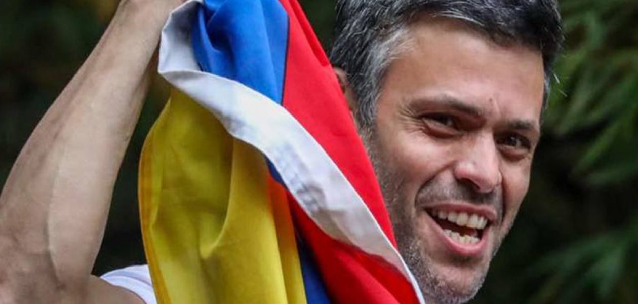 Leopoldo López fue trasladado nuevamente a su casa