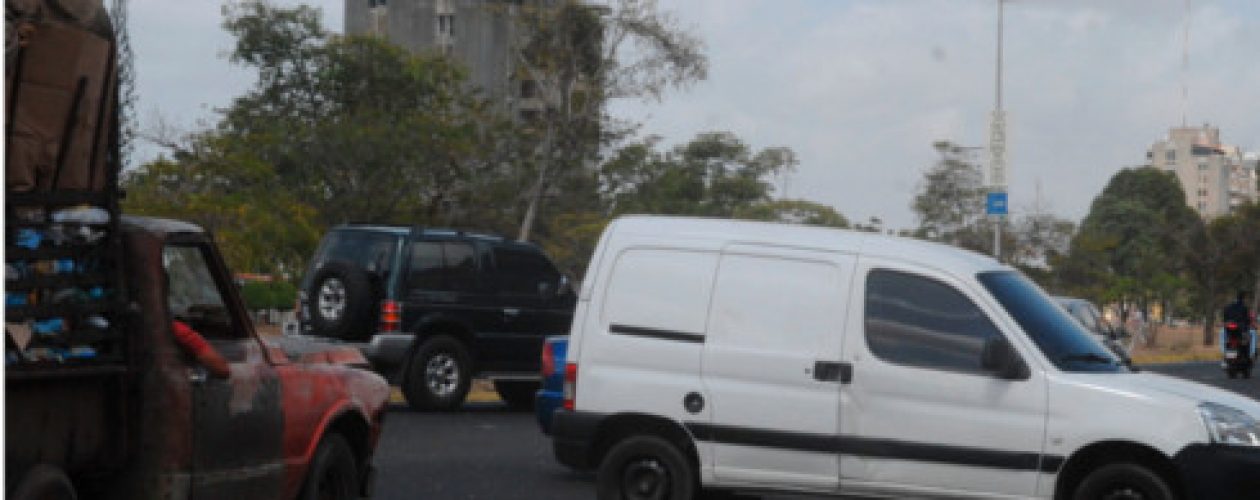 Semáforos dañados provoca anarquía en avenidas de Puerto Ordaz
