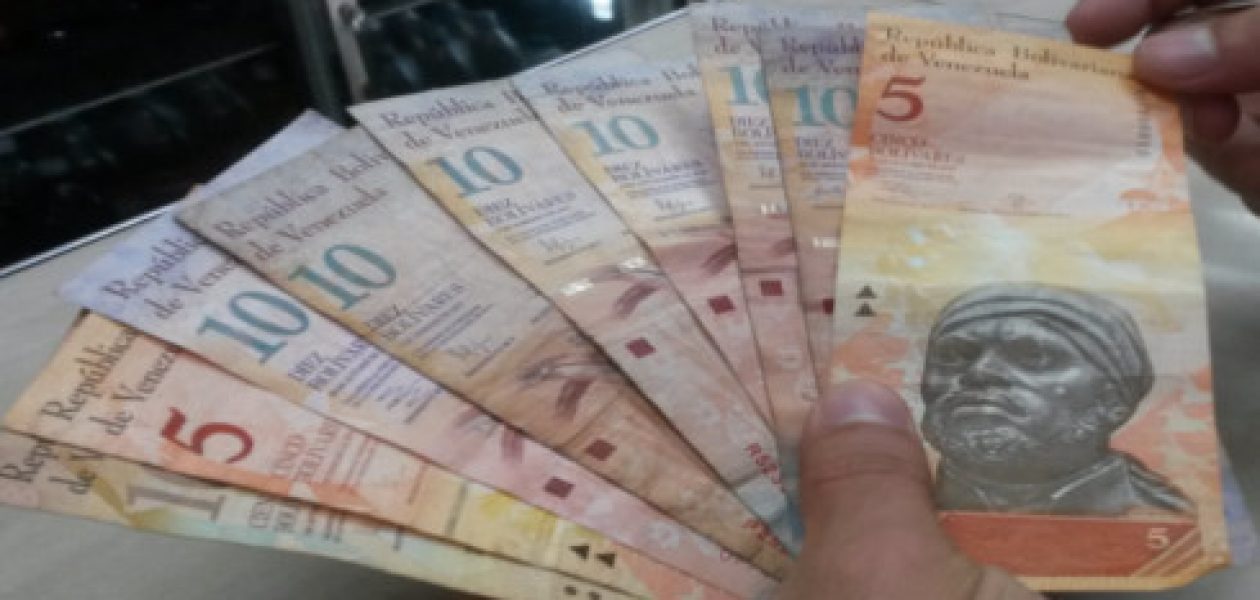 La inflación evapora el sueldo de los venezolanos