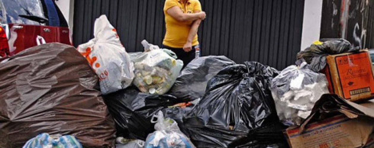 Táchira colapsa en basura por cierre de vertedero