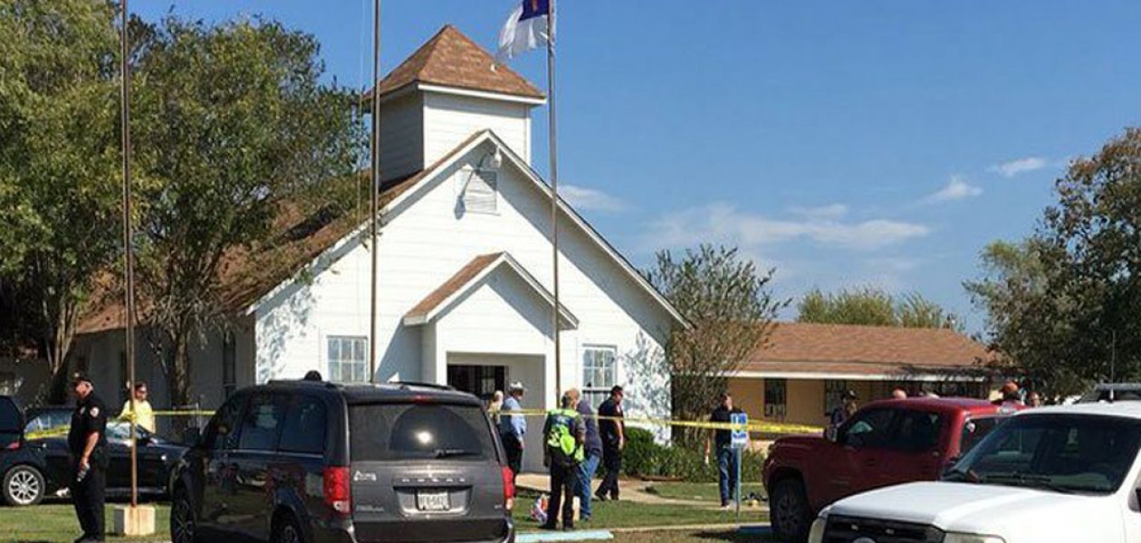 Tiroteo en Texas deja 26 muertos y decenas de heridos