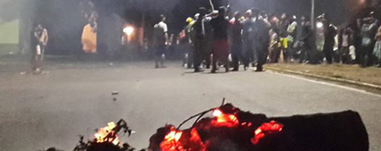 Protesta en Torres del Saladillo culmina con enfrentamientos