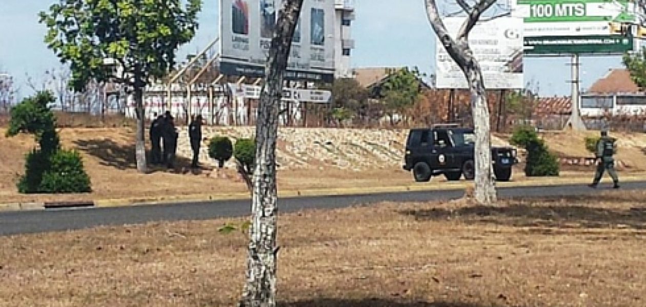 Traslado de presos de San Antonio colapsa cárcel en Bolívar
