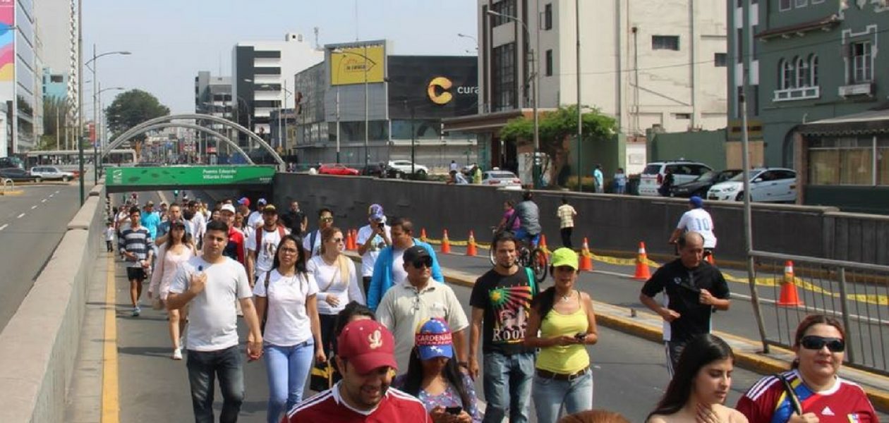 Venezolanos en Perú marcharán para pedir un canal humanitario