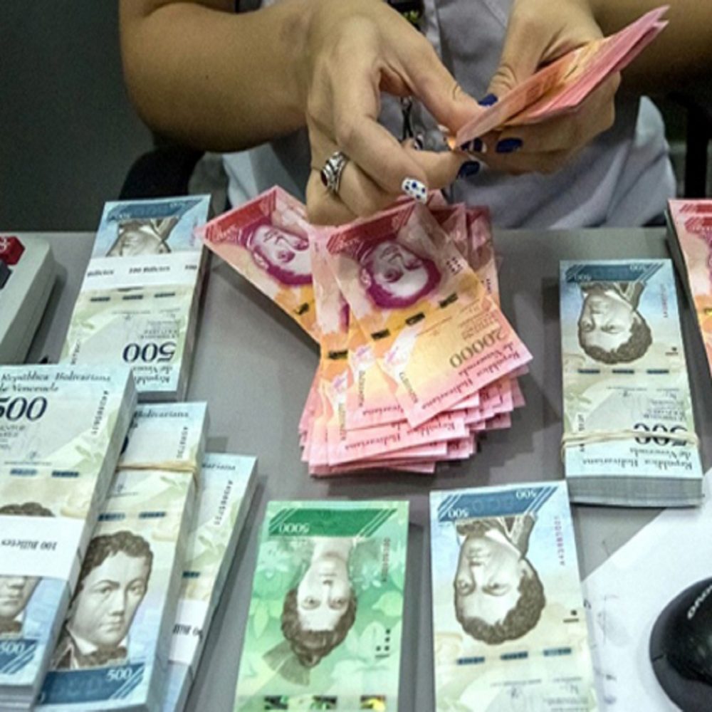 El negocio de la venta de efectivo en Venezuela