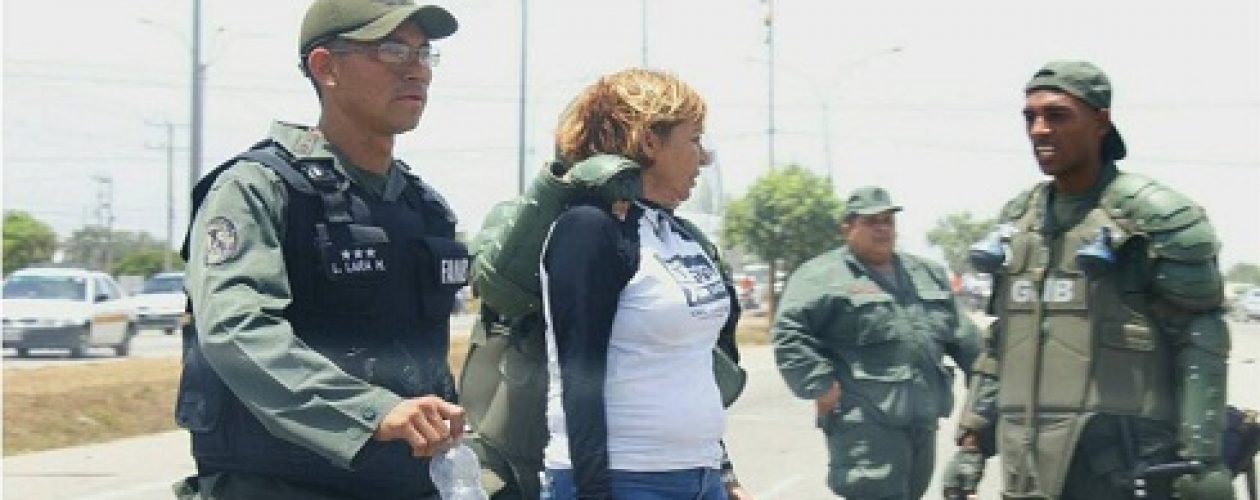 Detuvieron a la diputada Yanet Fermín durante plantón en Margarita