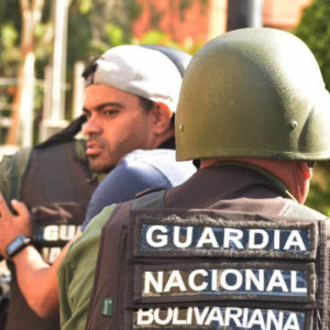 Periodistas y concejales permanecen detenidos en Maracaibo