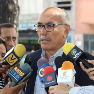 Ismael García dispuesto a que sean repetidas primarias en Aragua