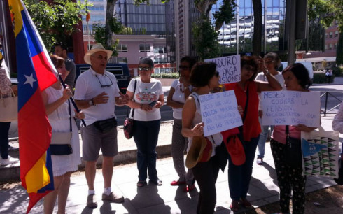 pensionados y jubilados venezolanos en espana parlamento europeo madrid